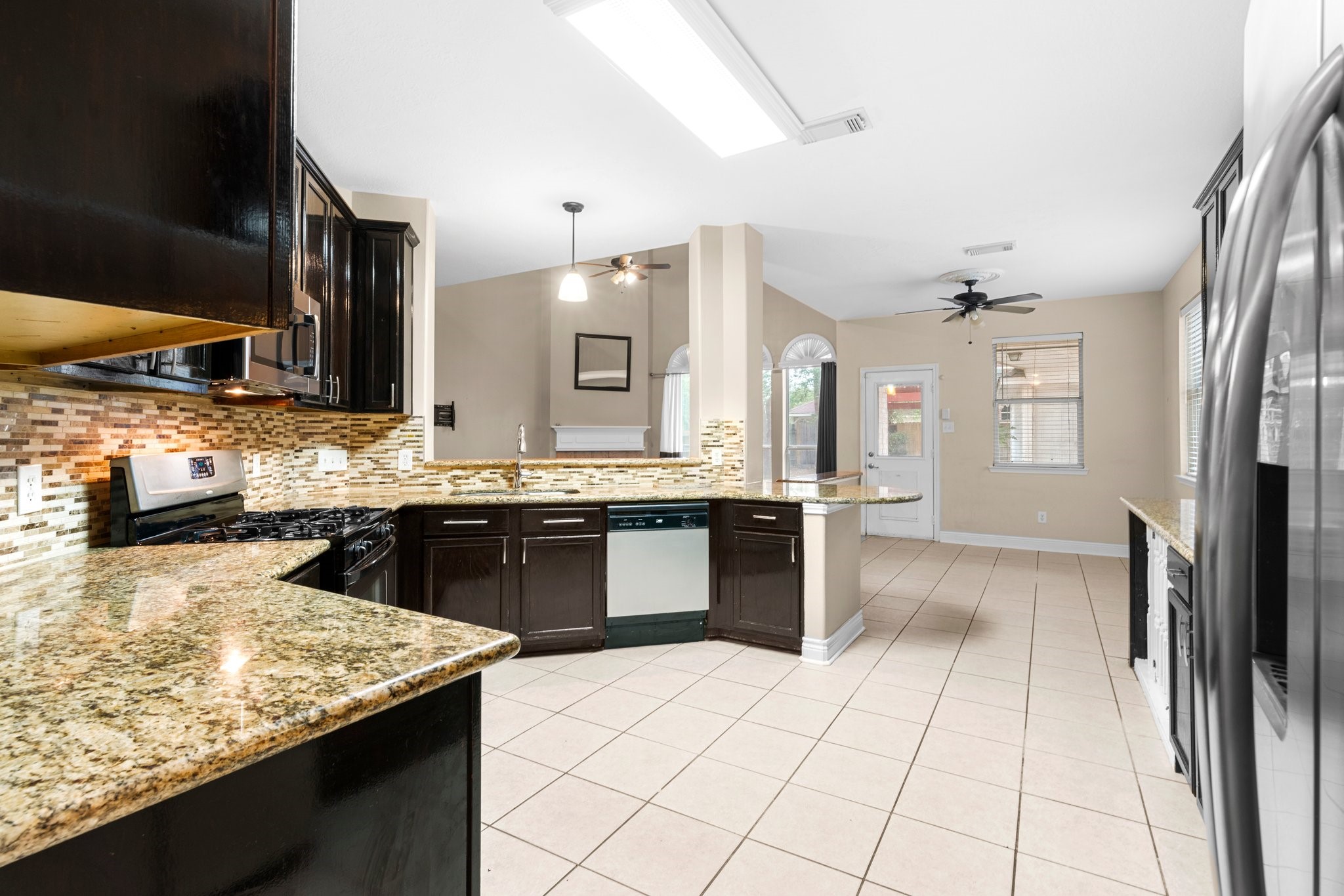 Houston Condo: 15718 Stroudwater Lane