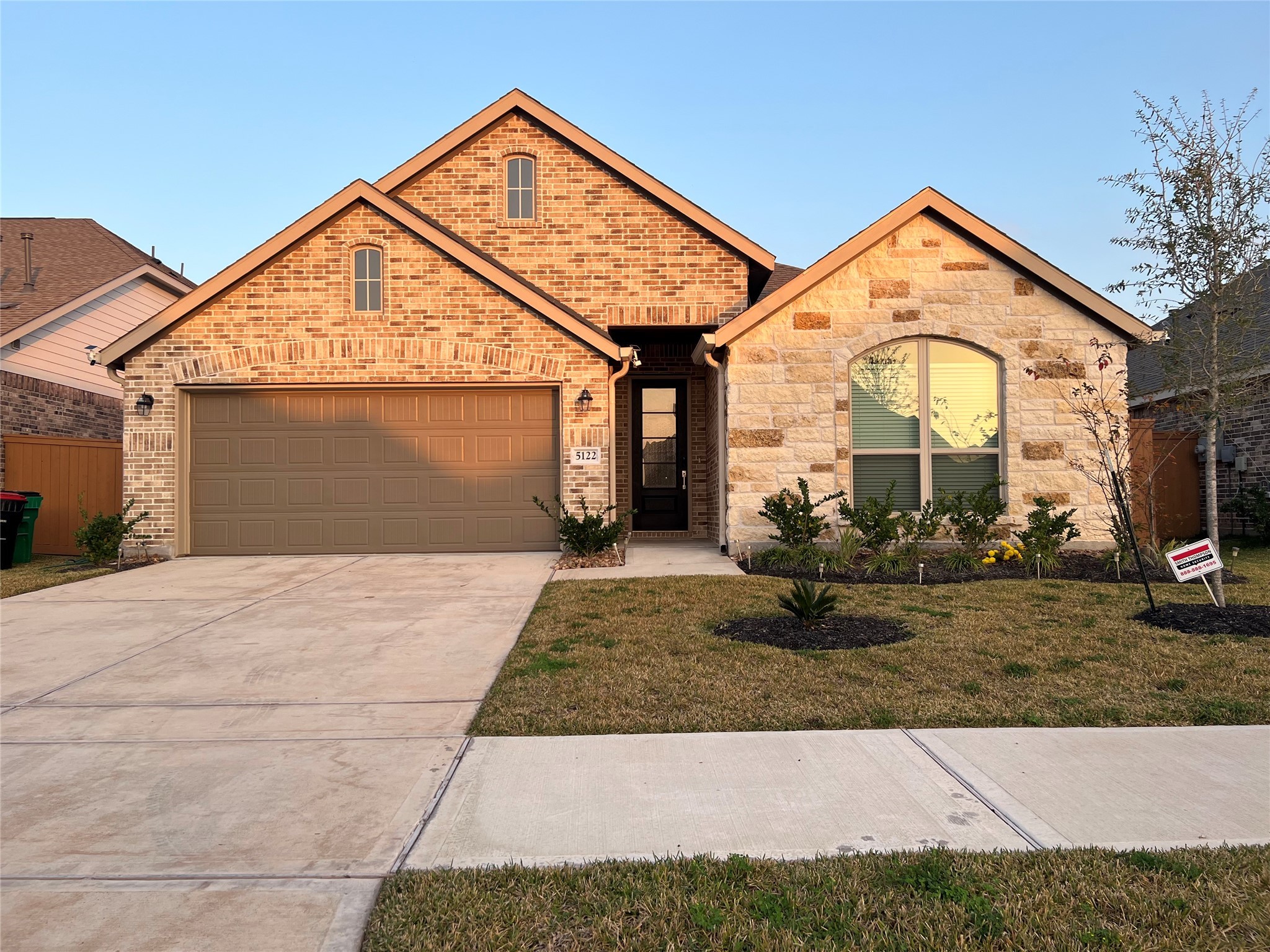 Katy Condo: 5122 Whispering River Drive