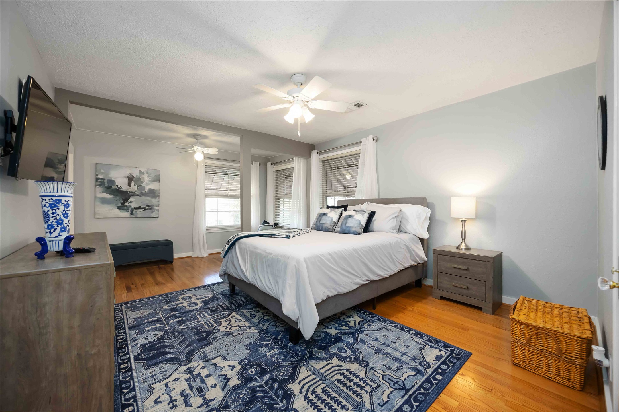 Houston Condo: 2104 Winbern Street