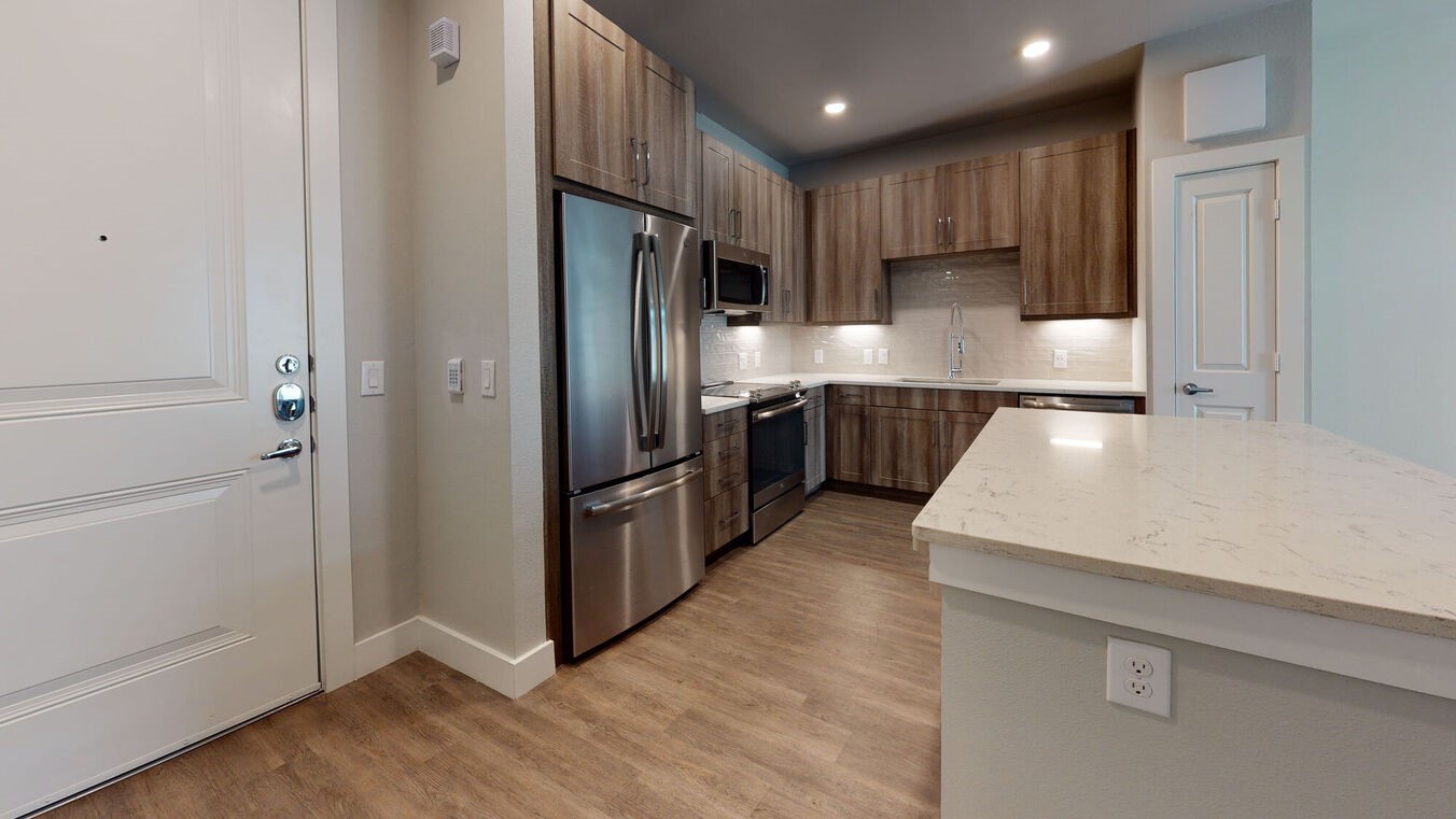 Katy Condo: 24002 Colonial Parkway