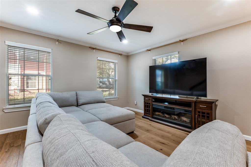 Dallas Condo: 4703 Bradford Drive