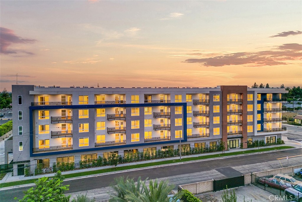 Arcadia Condo: 4064 Live Oak Avenue