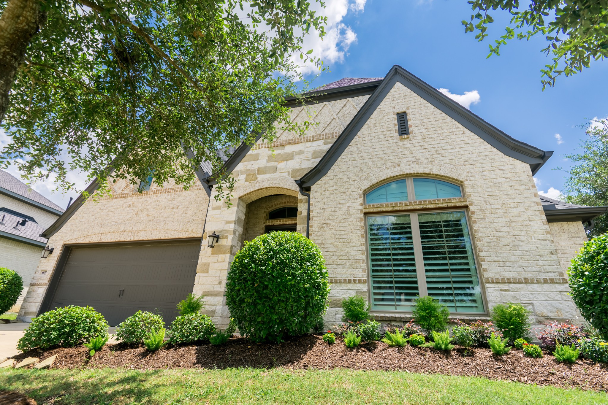 Katy Condo: 6927 Pondhawk Drive