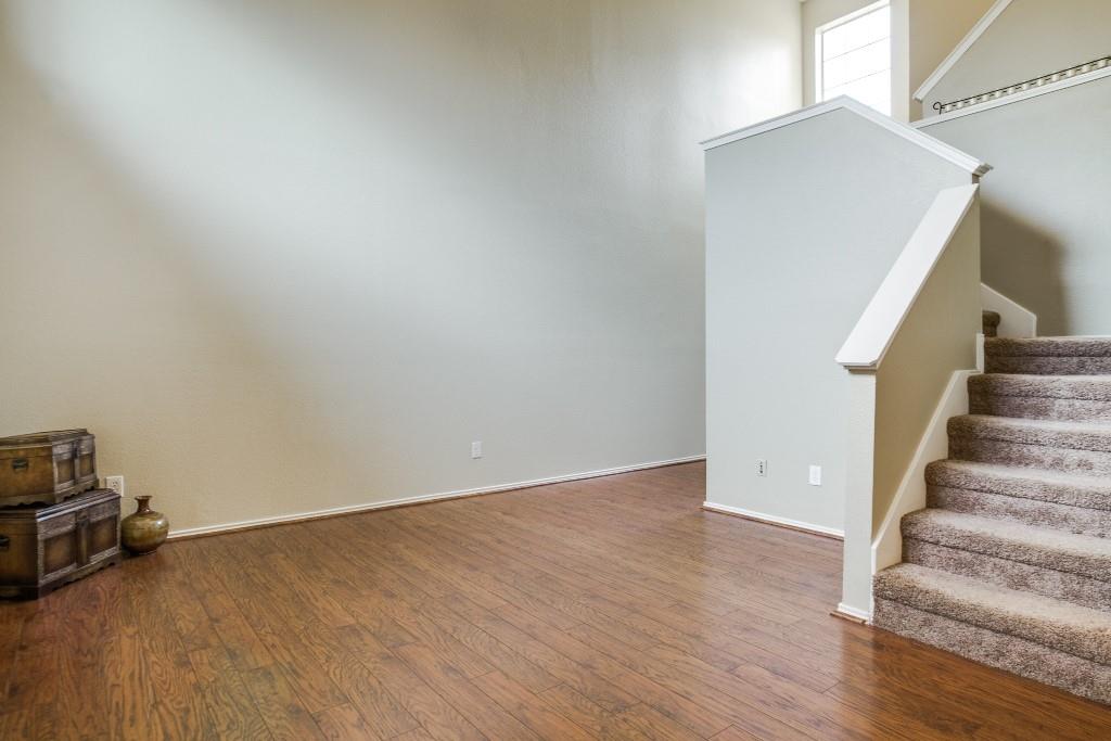 Plano Condo: 7009 Van Gogh Drive