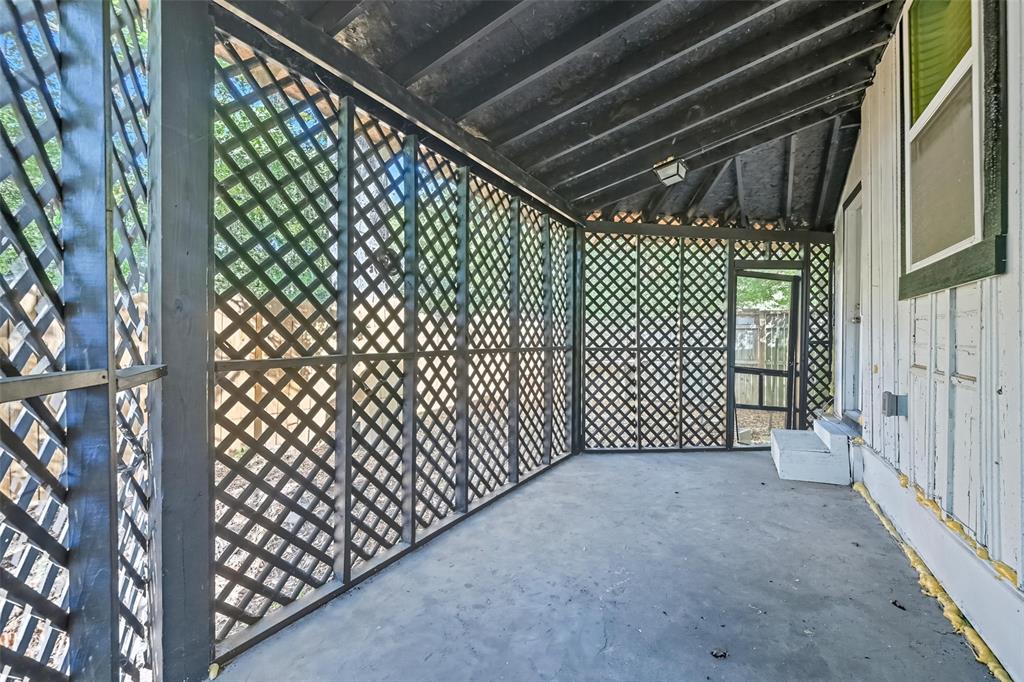 Sherman Condo: 728 South Elm Street