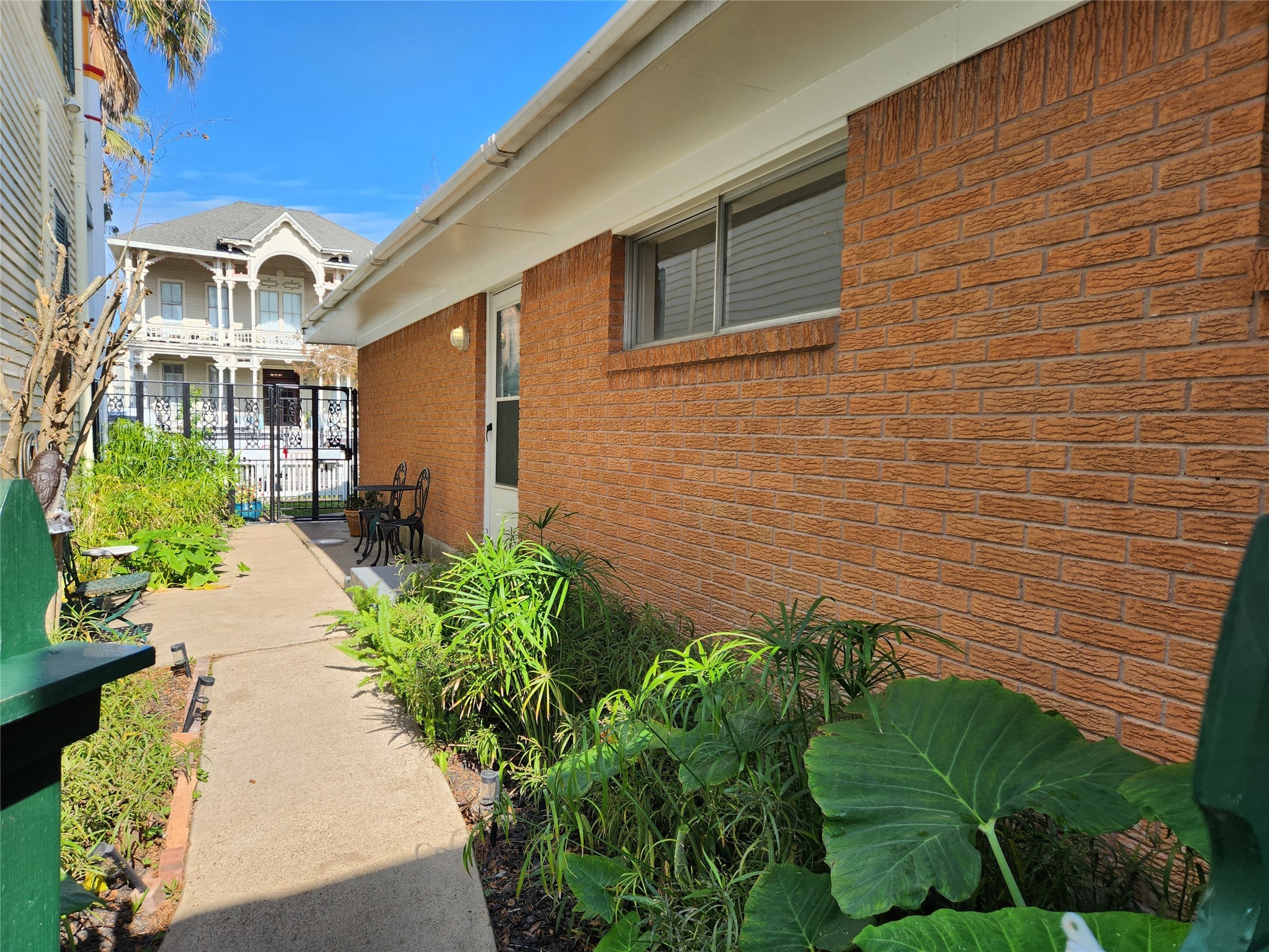 Galveston Condo: 1803 Church Street