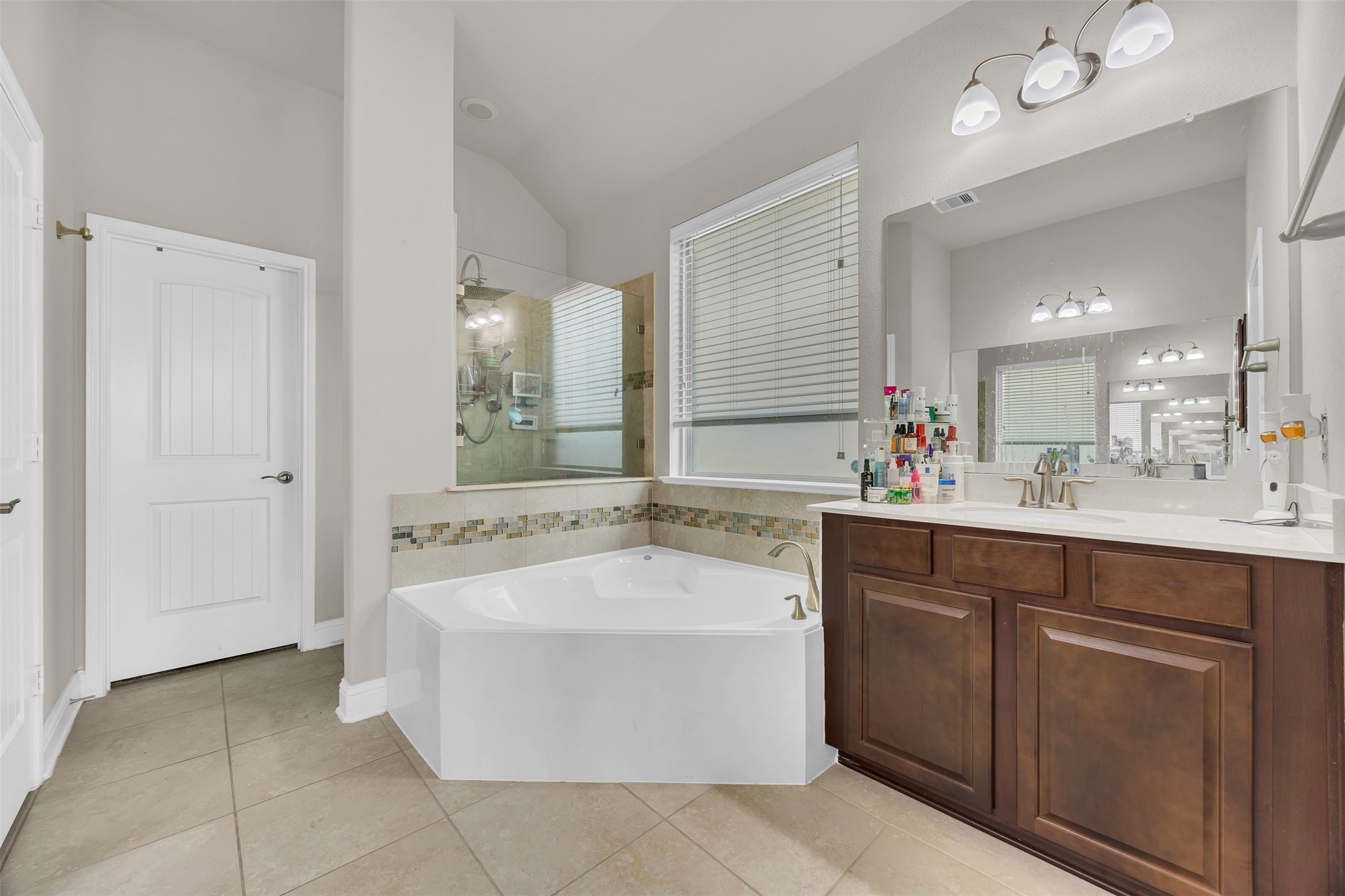 Katy Condo: 24119 Kingdom Isle Lane