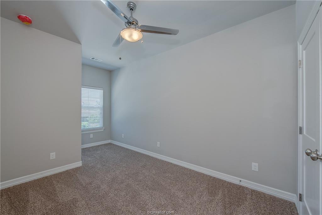 College Station Condo: 404 Poplar Street