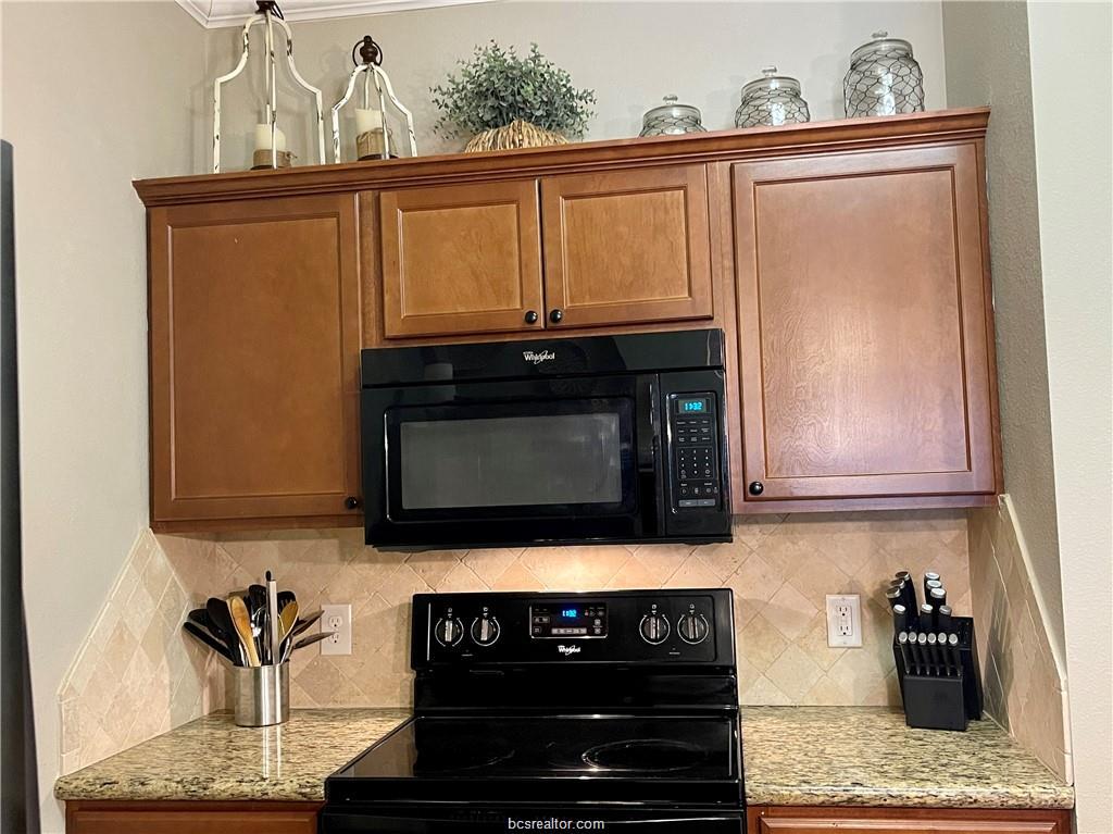 College Station Condo: 1198 Jones-Butler Road