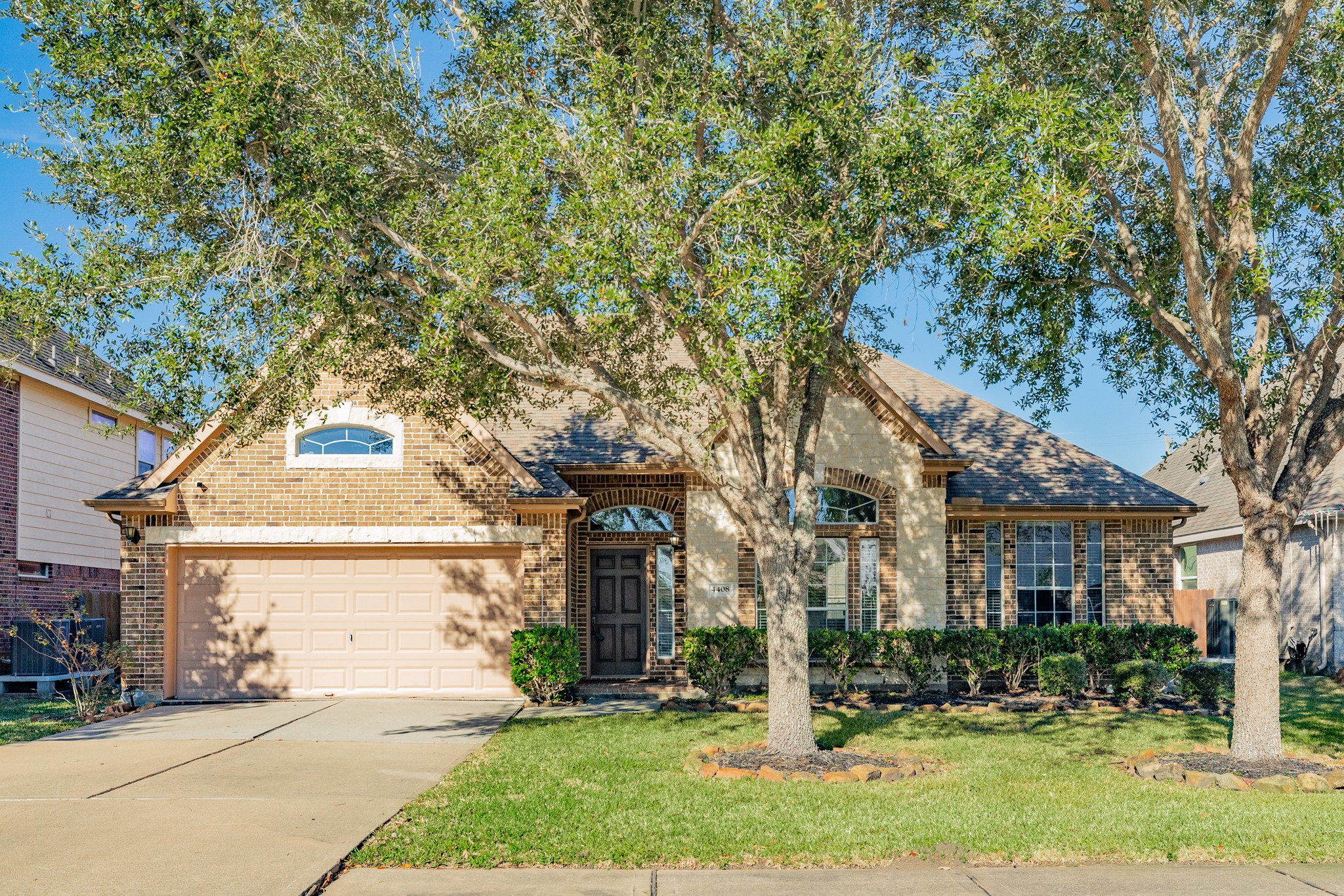 Friendswood Condo: 4408 Chevy Street