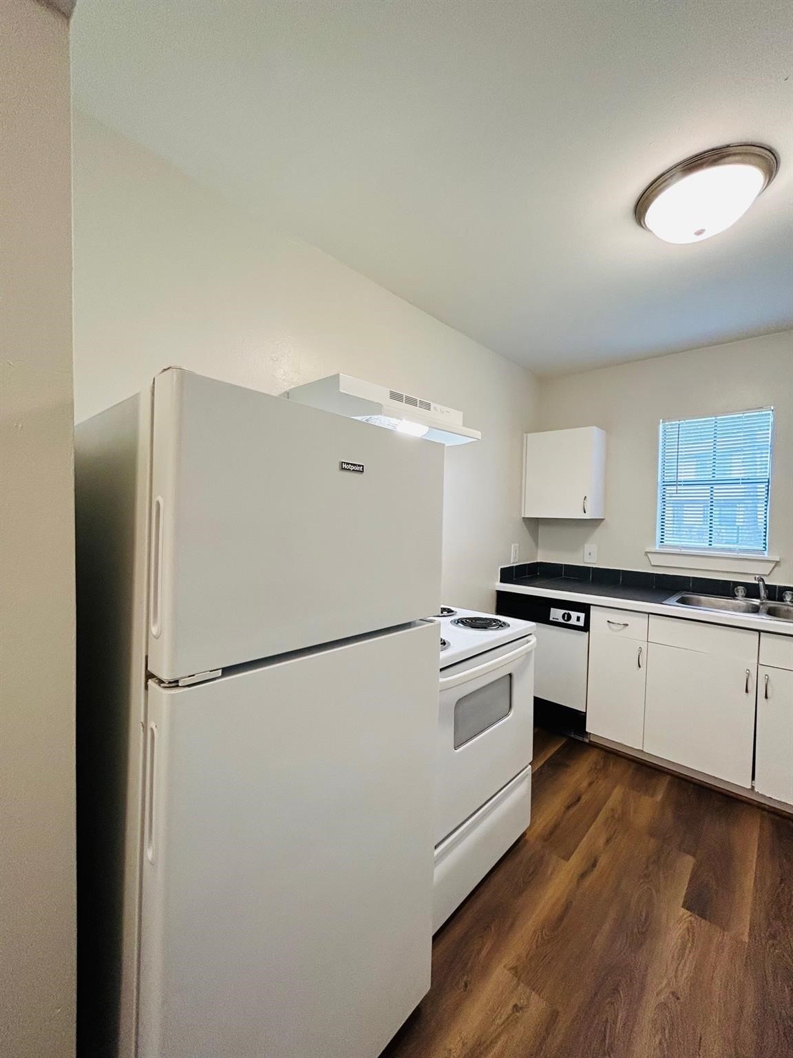 Houston Condo: 3629 North MacGregor Way