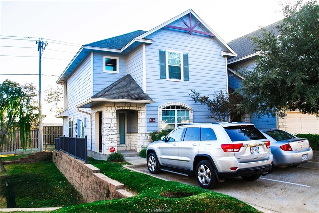 College Station Condo: 1345 Canyon Creek Circle