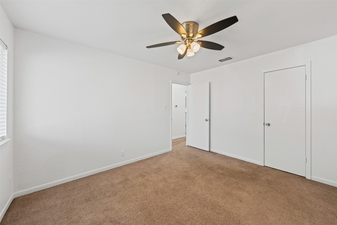 Temple Condo: 2313 Paul Revere Street