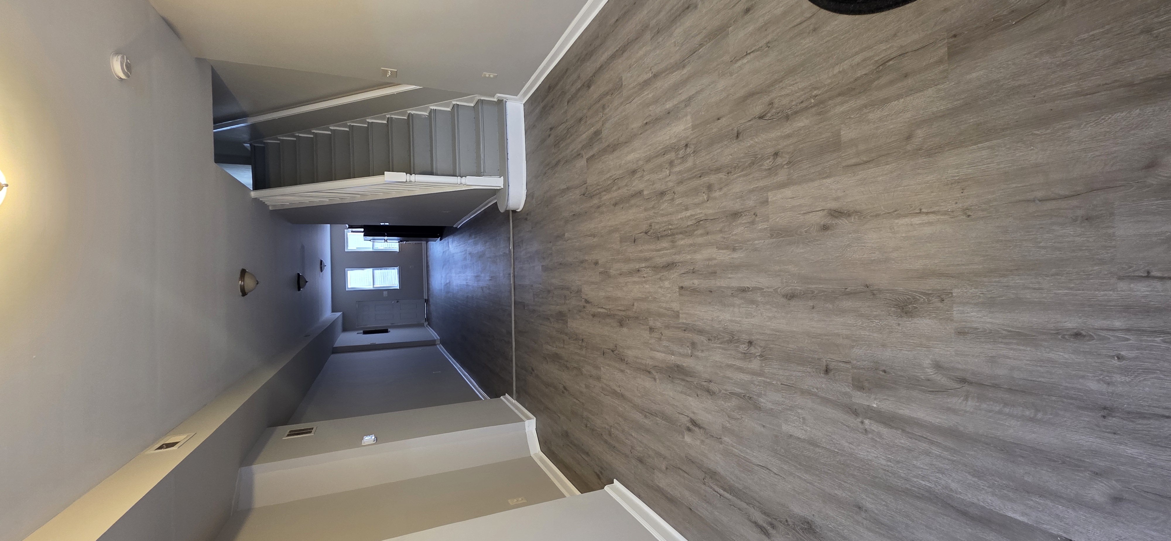 Baltimore Townhome: 420 N Montford Ave