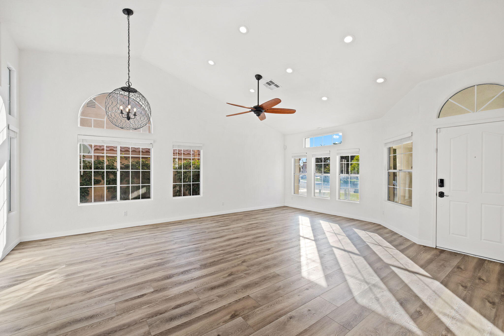 La Quinta Condo: 44260 Villeta Drive