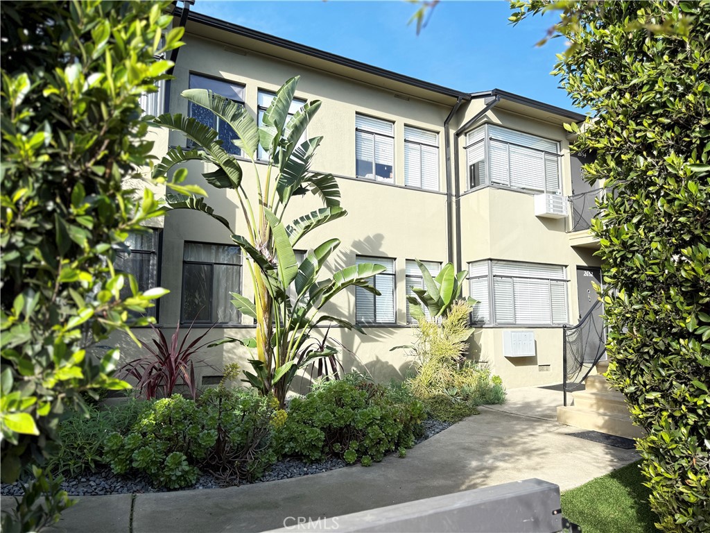 Santa Monica Condo: 2652 23rd Street