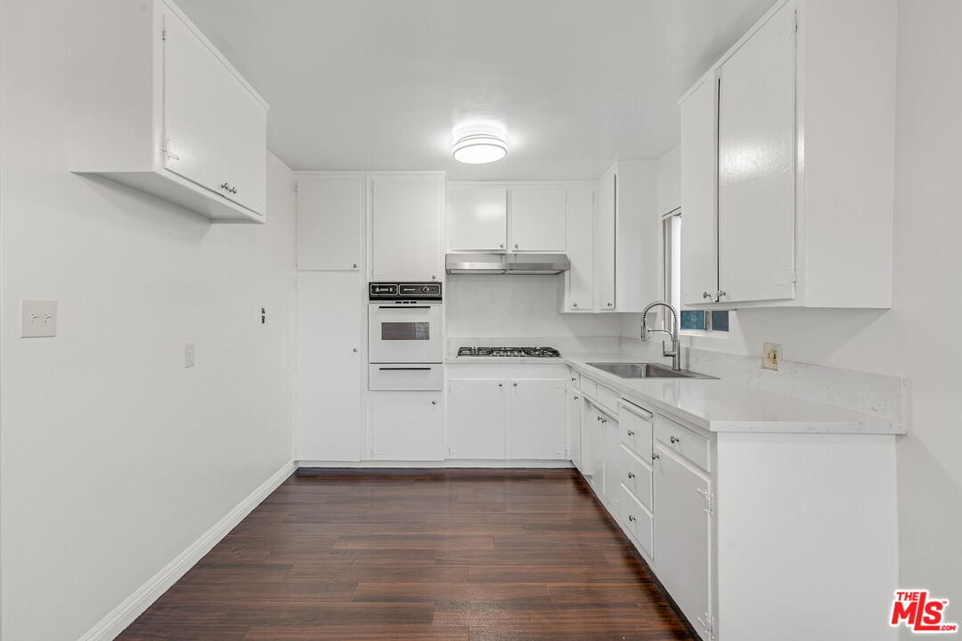 San Pedro Condo: 2701 South Peck Avenue