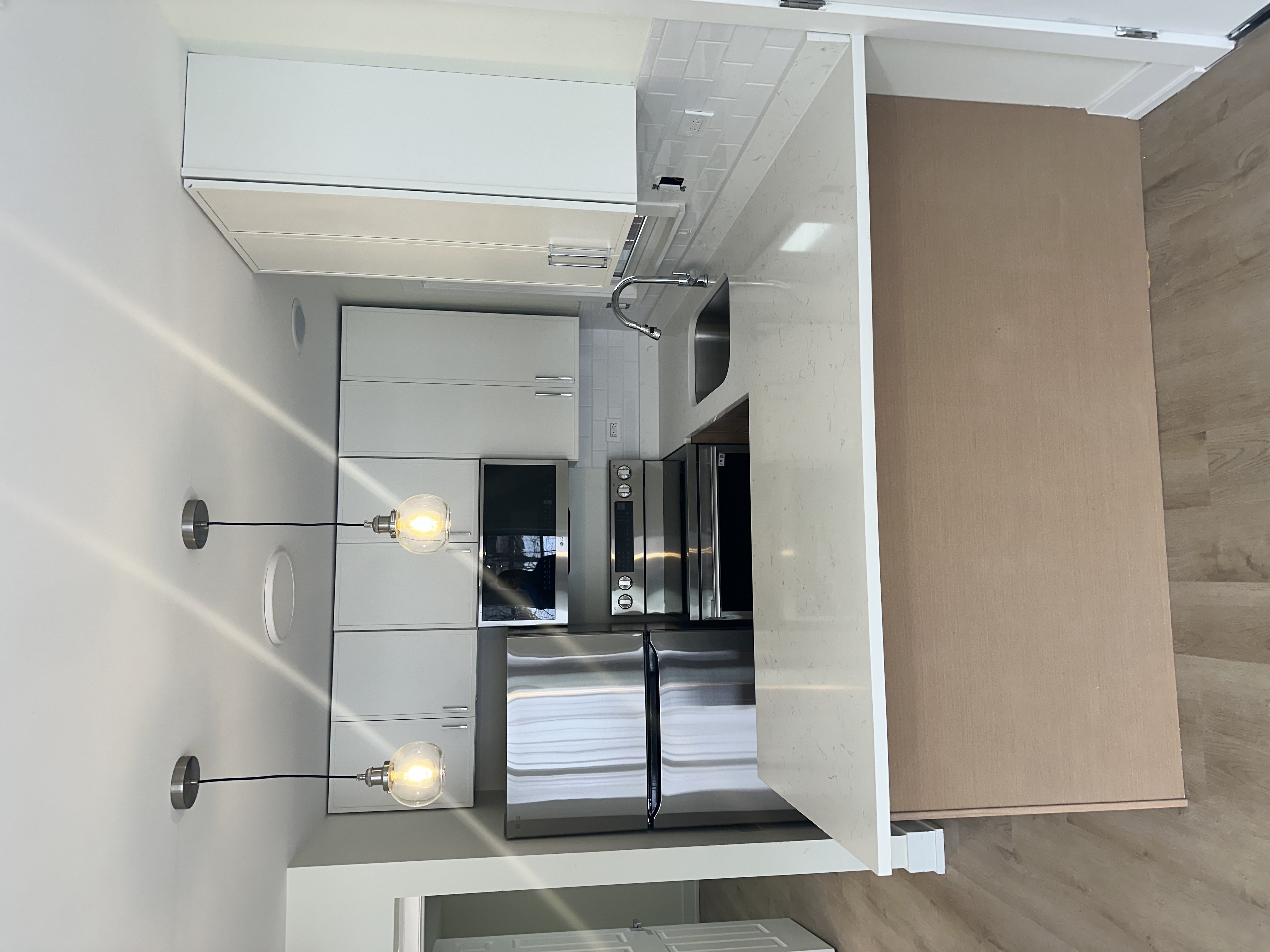 Chicago Condo: 6123 N Ravenswood Ave