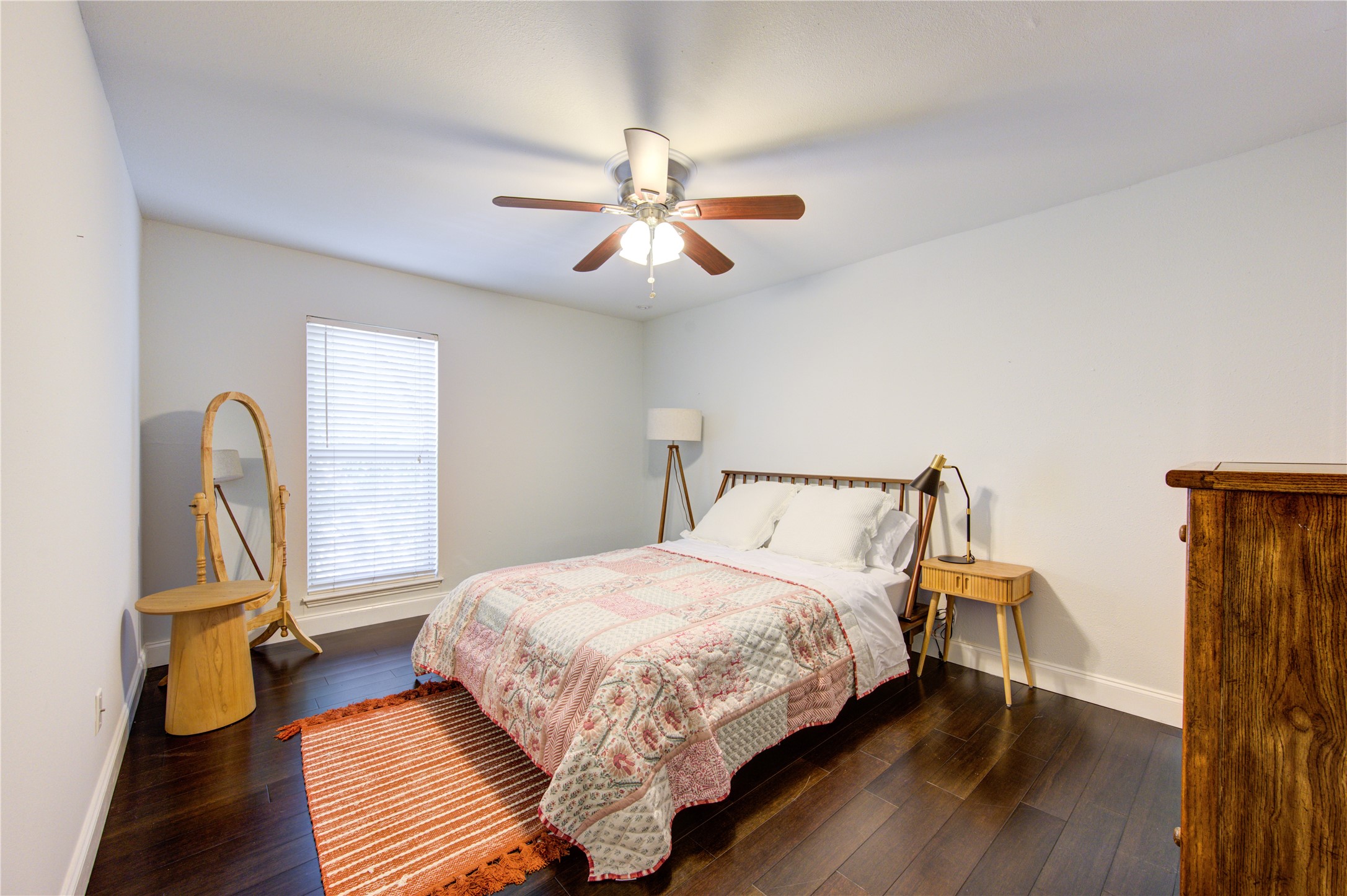 Houston Condo: 1909 Brun Street