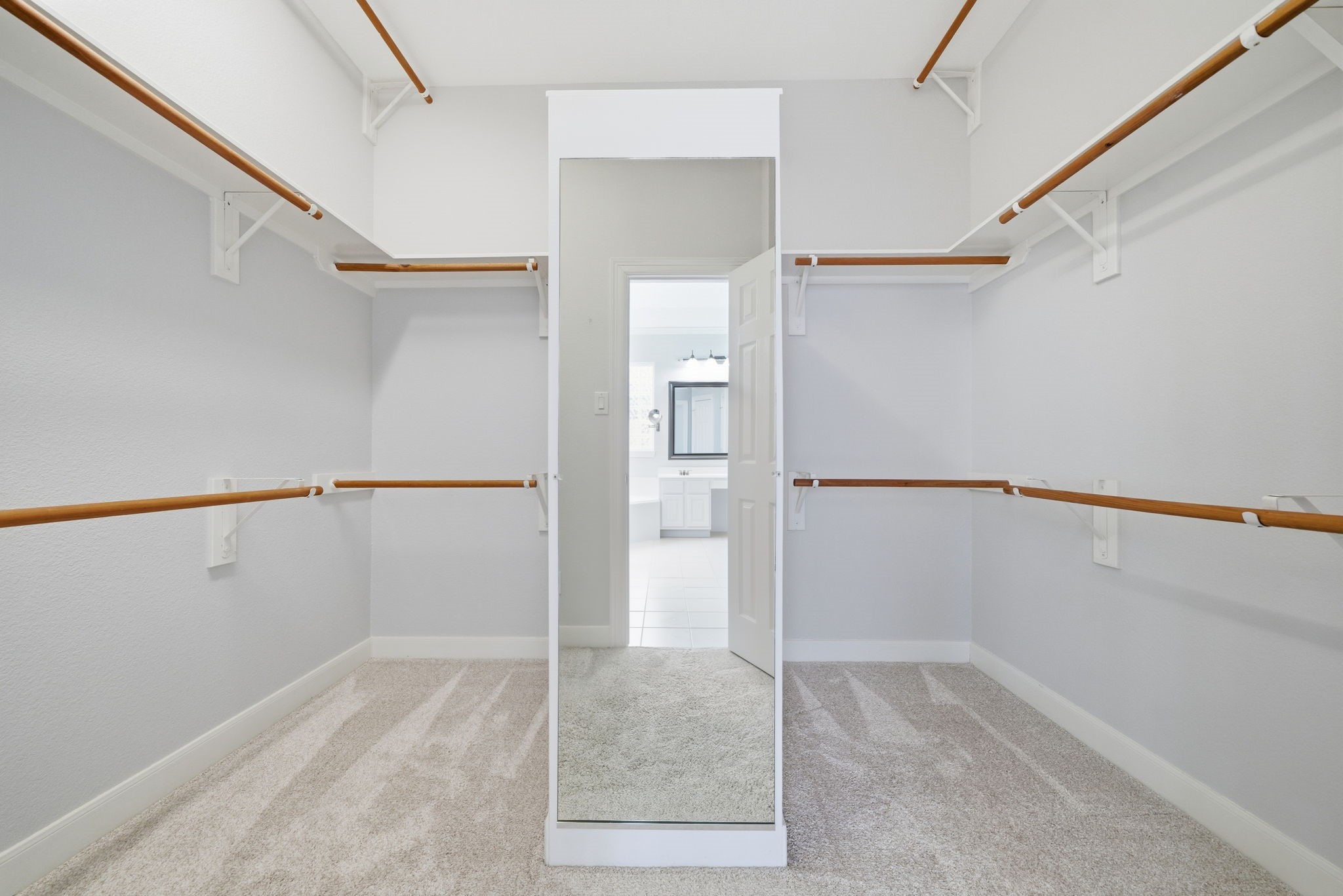 Katy Condo: 2842 Nicks Run Lane