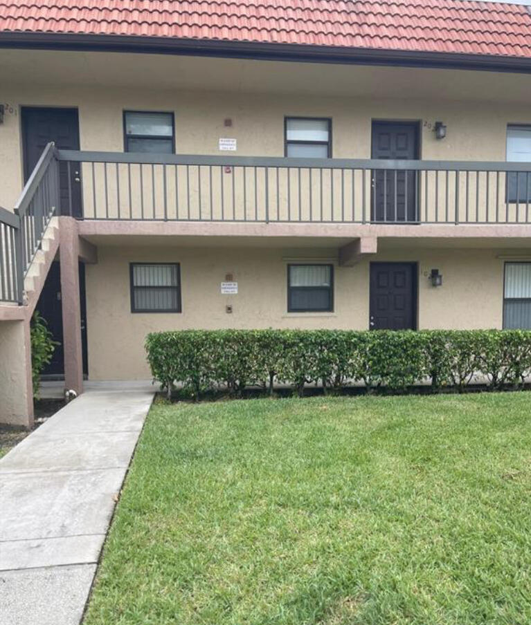 Boca Raton Condo: 21906 Lake Forest Circle