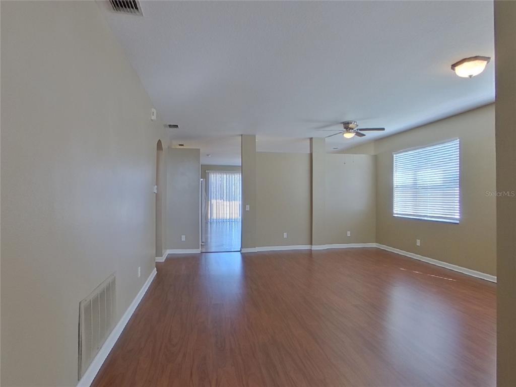 New Port Richey Condo: Undisclosed Address