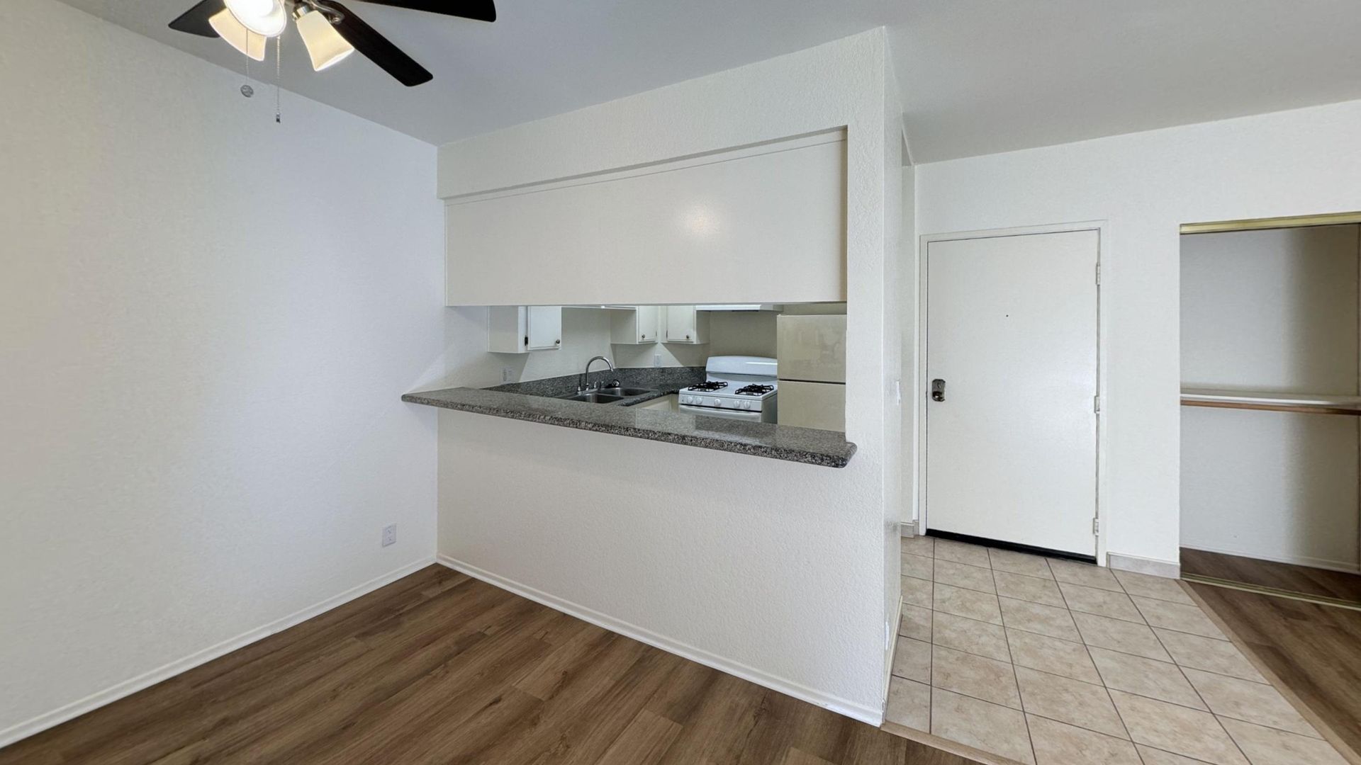 Culver City Apartment: 3848 Overland Ave