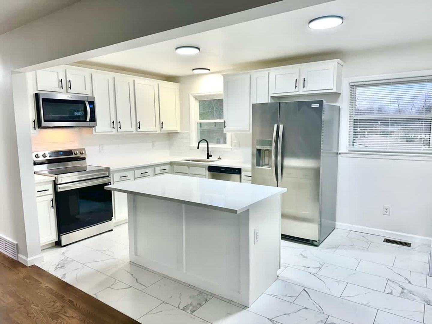 Lexington House: 345 Harvard Drive