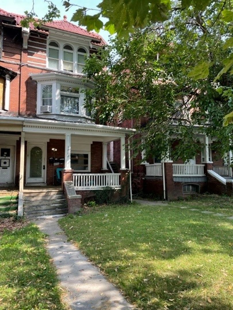 Harrisburg Condo: 1720 State St -