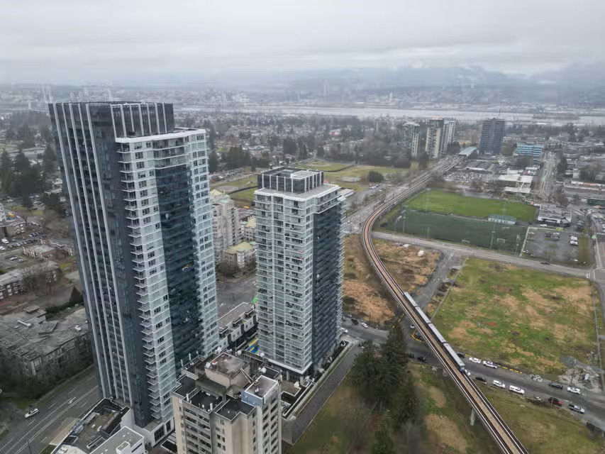 Surrey House: 13428 105 Ave