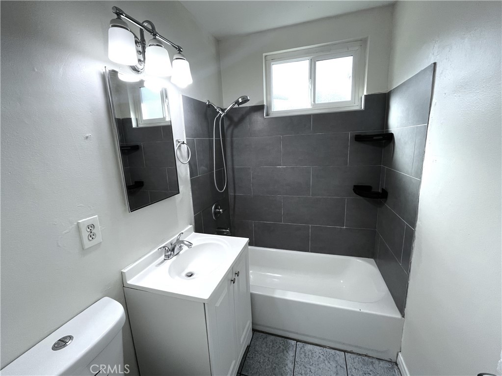 Long Beach Condo: 6959 North Atlantic Place