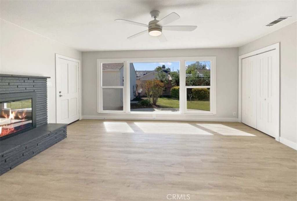 Long Beach Condo: 5346 East Killdee Street