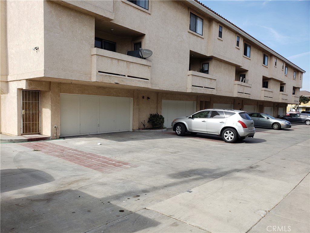 Huntington Beach Condo: 7882 Holt Drive