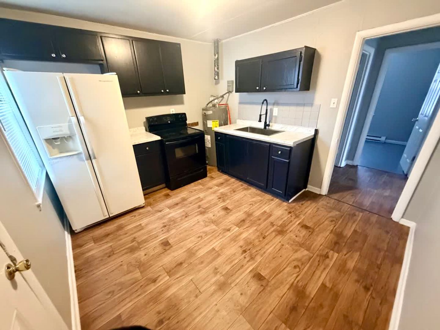 Lexington House: 700 Jackson Street (Z1)