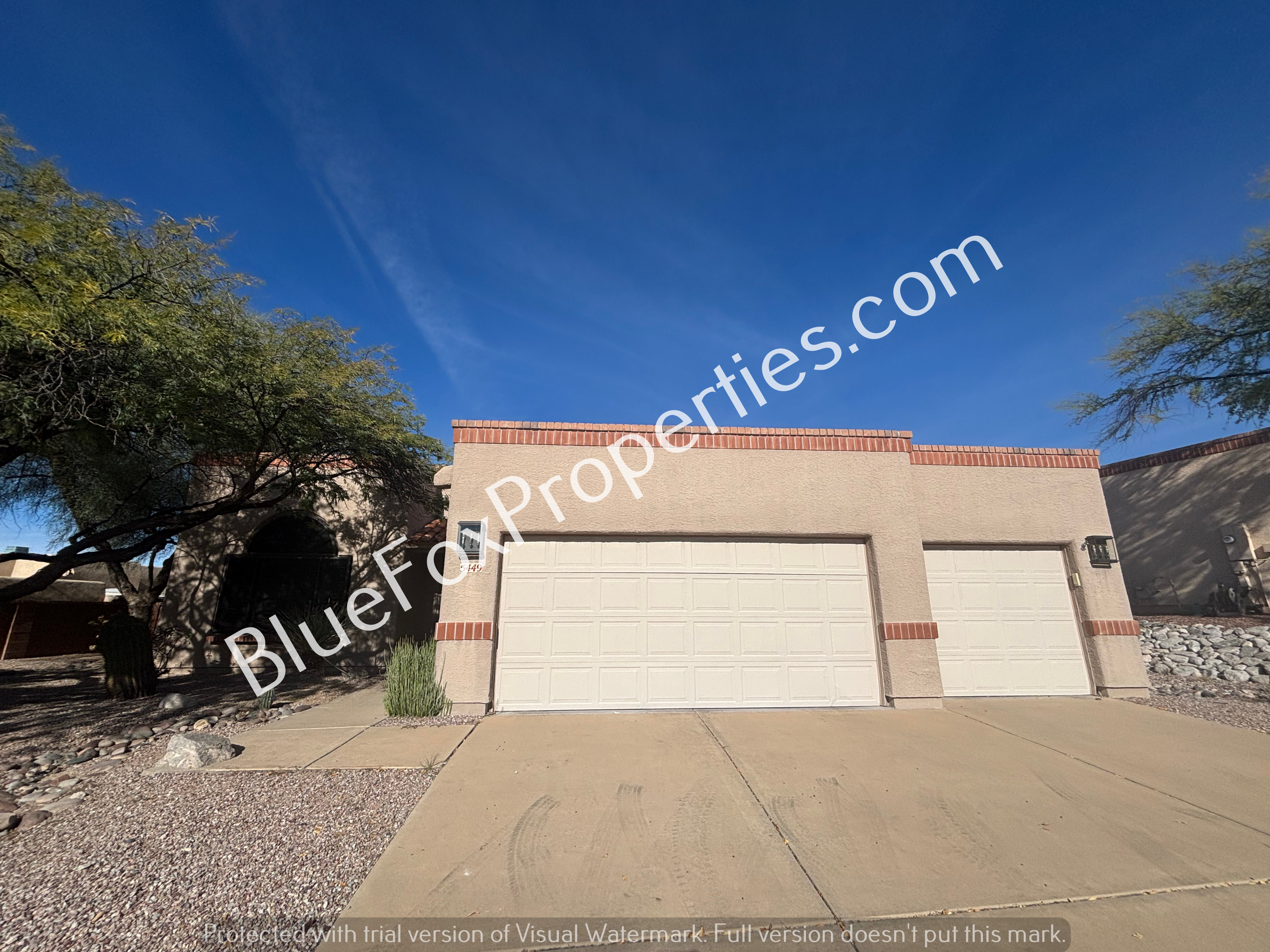 Tucson House: 5449 N. Crescent Ridge Drive