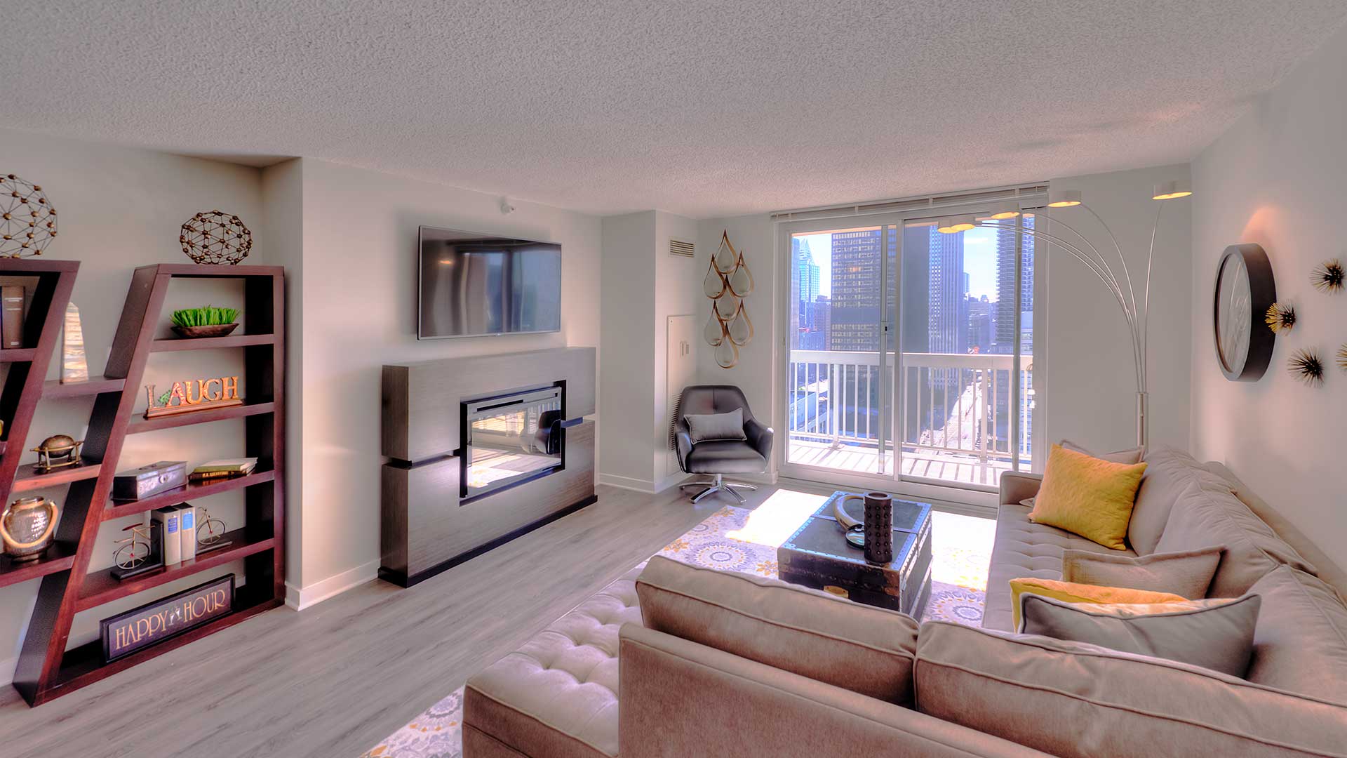 Chicago Condo: 540 North State St