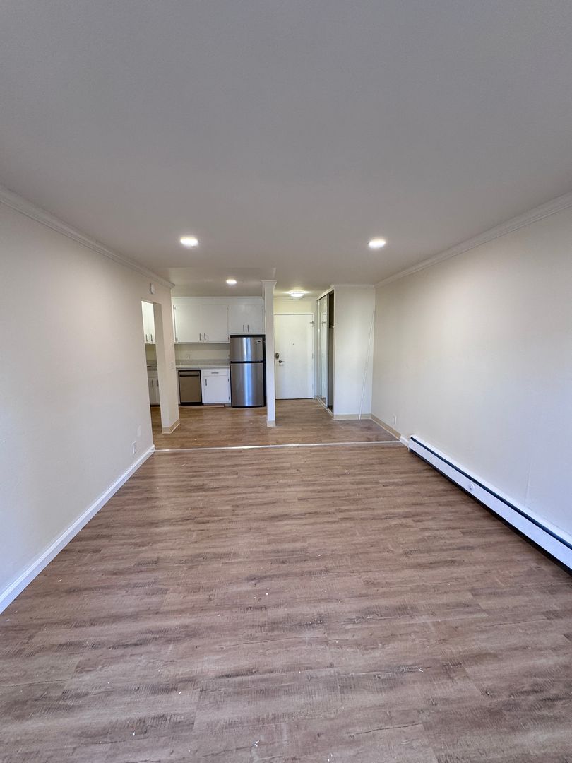 San Leandro Apartment: 532 Bancroft Ave