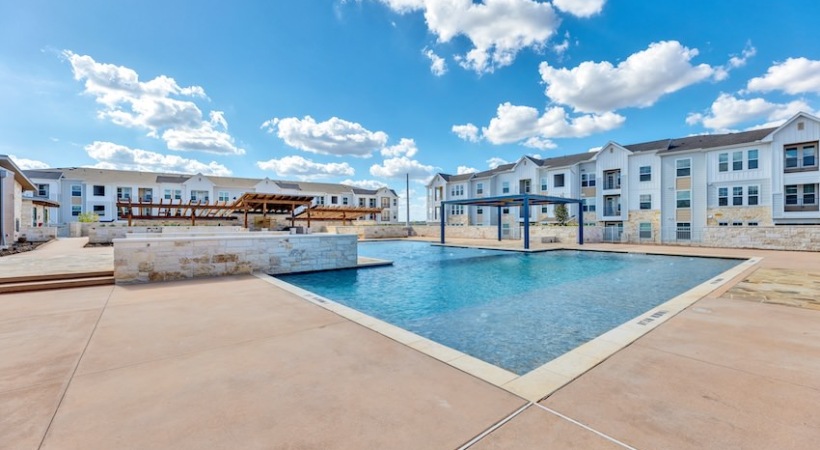 Leander Condo: 217 Flint Rdg Rd