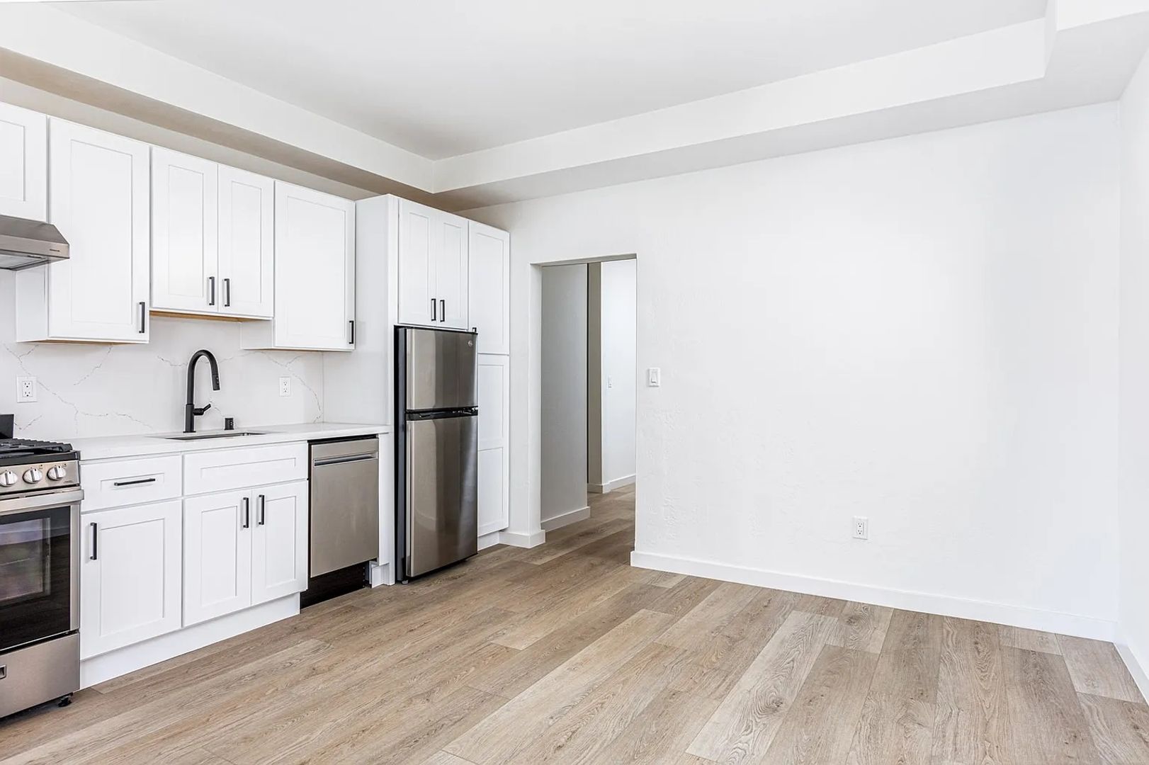 San Francisco Condo: 903 Pine Street