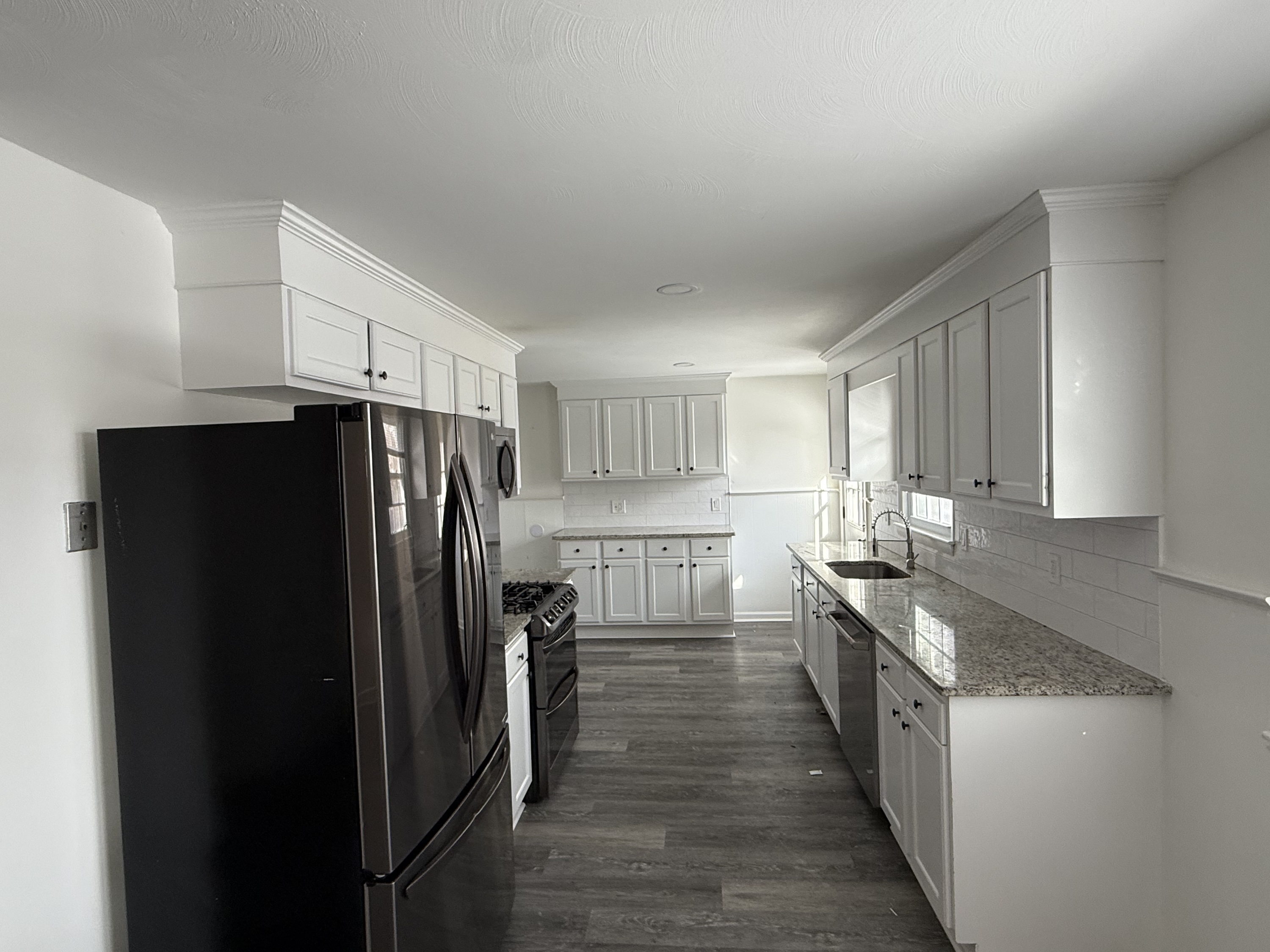 New Britain House: 40 Varmor Dr