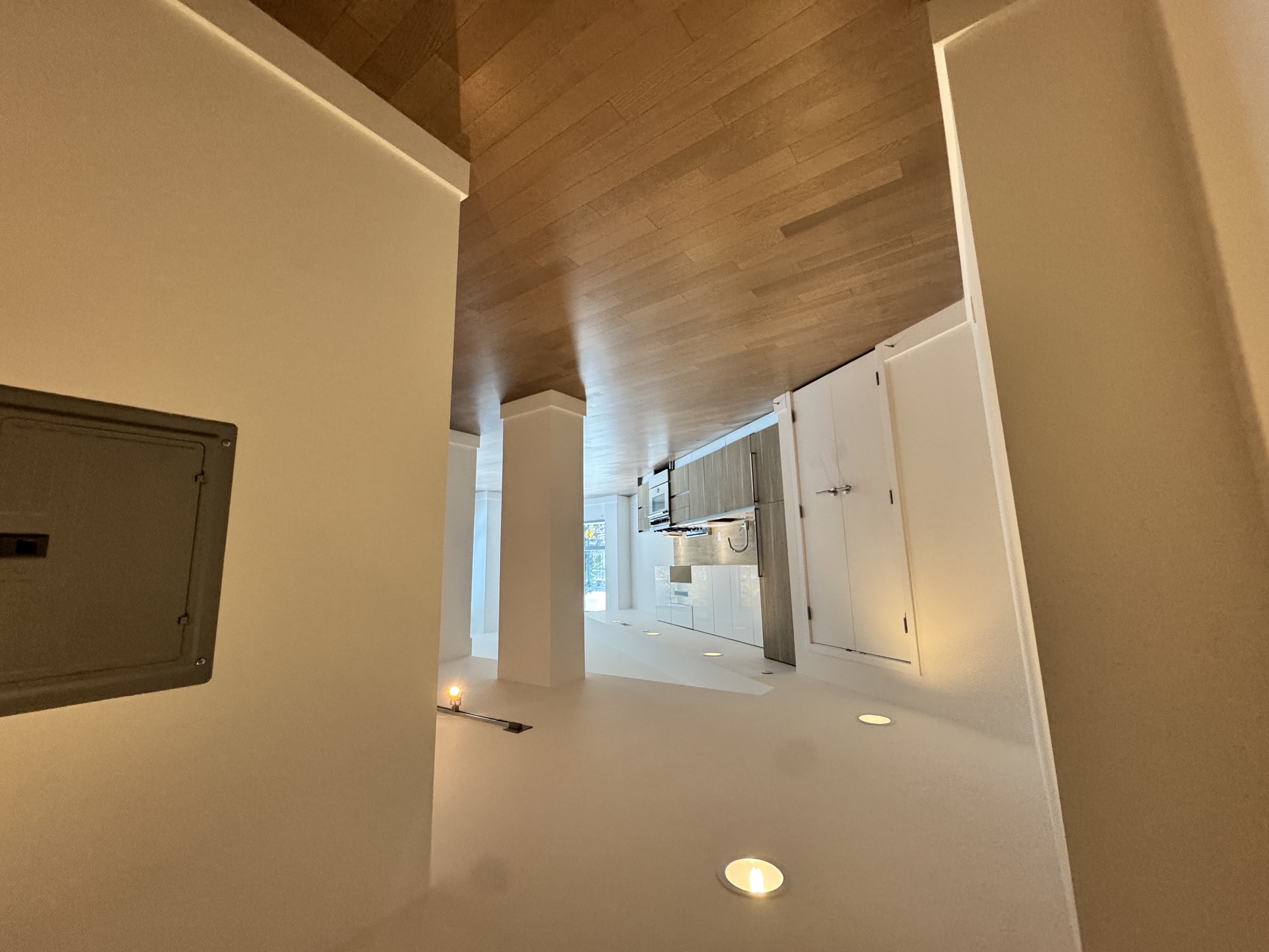 San Francisco Condo: 8 Buchanan