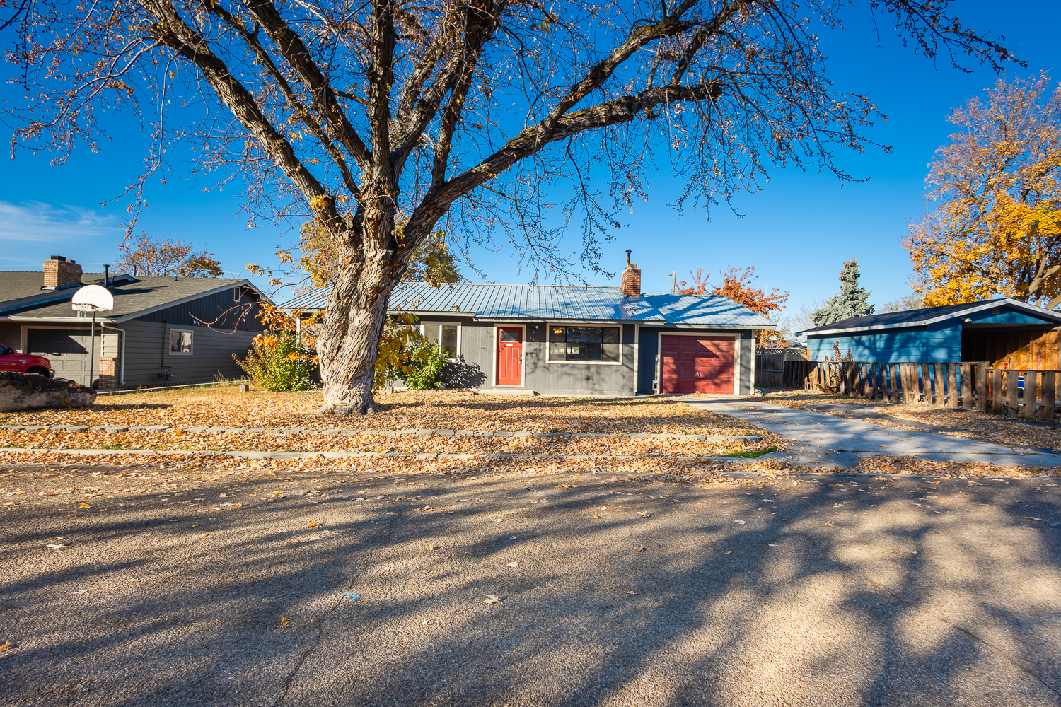 caldwell House: 1609 n plateau ave