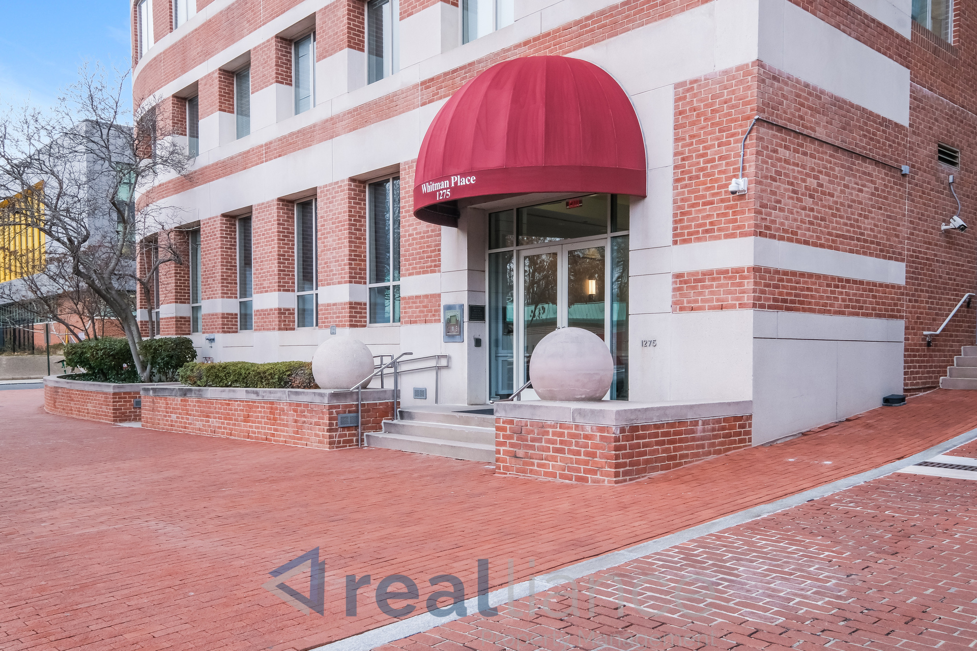 Washington Condo: 1275 25th St NW