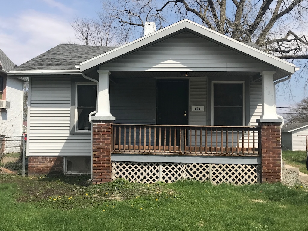 Danville House: 203 Virginia