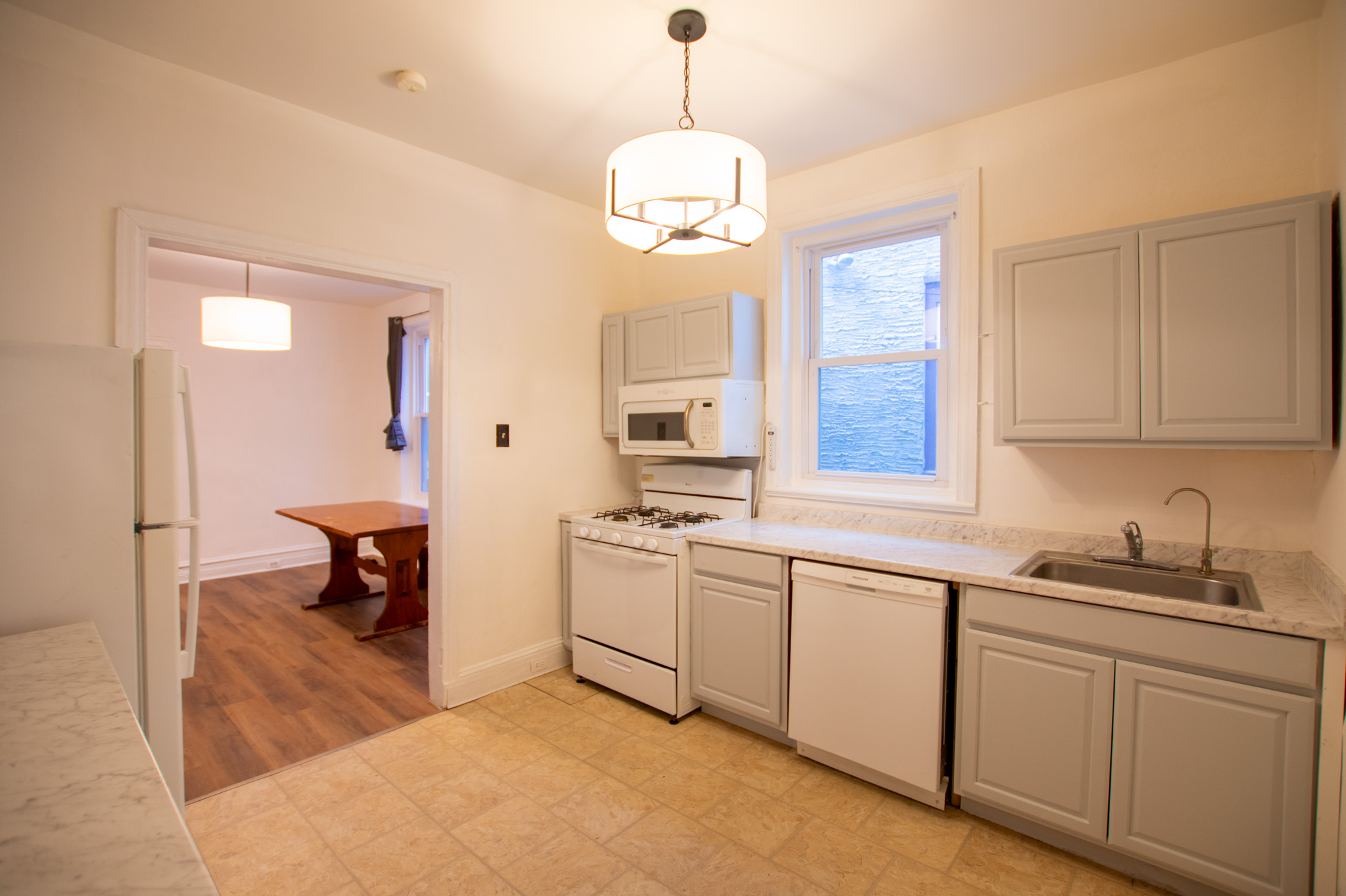 Philadelphia Townhome: 2039 Gratz Street