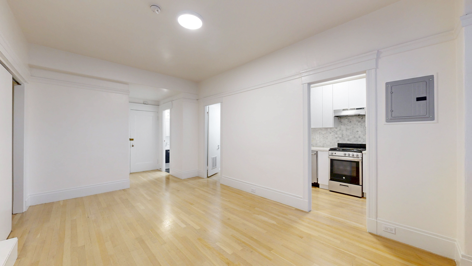 San Francisco Condo: 1106 Bush St