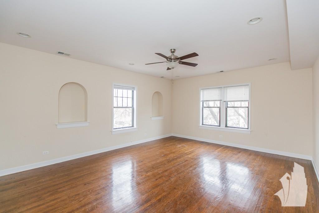 Chicago Condo: 1819 W Leland Ave