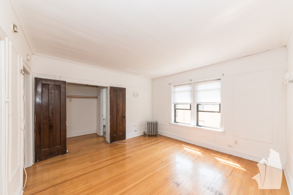 Chicago Condo: 1940 W Wilson Ave