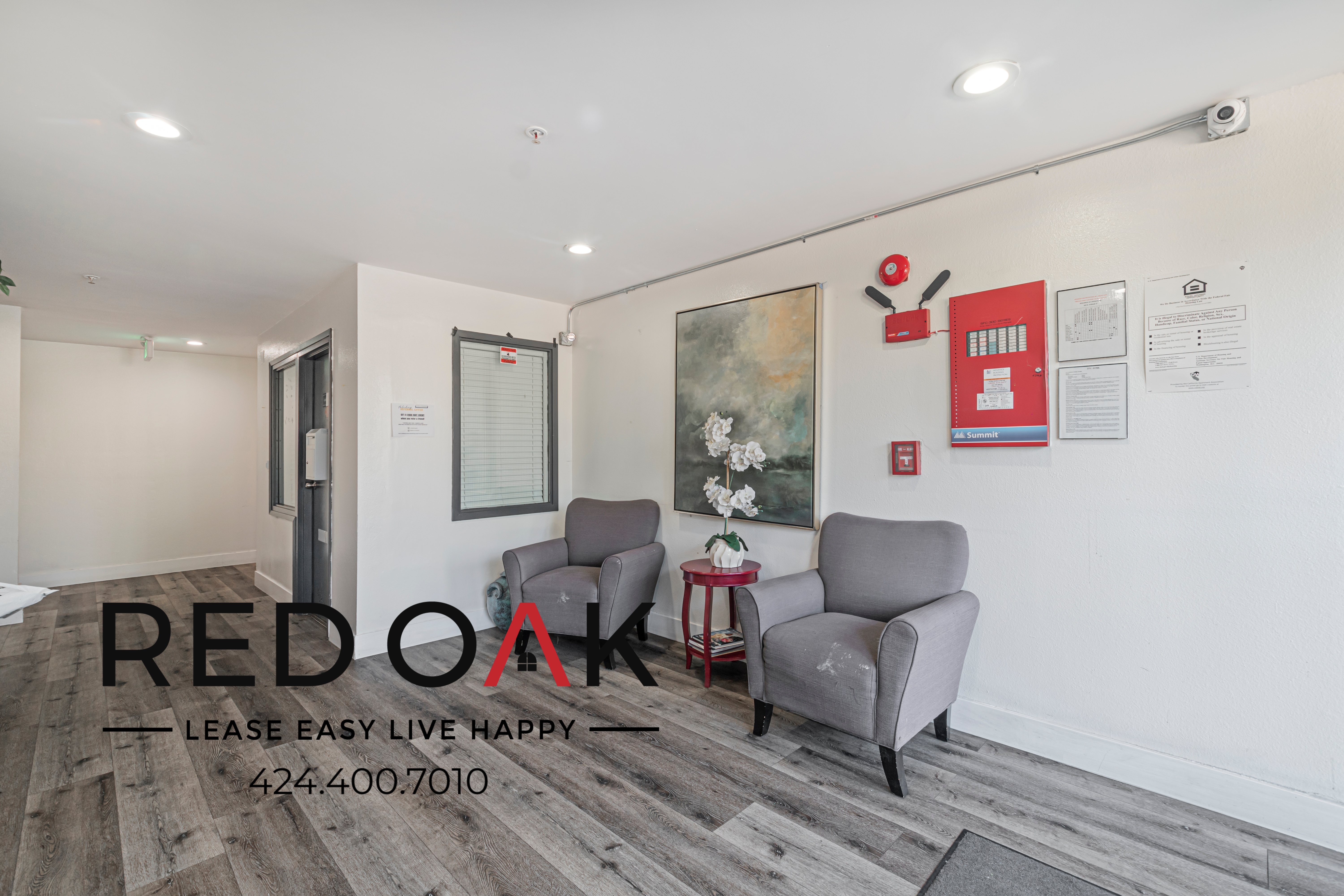 Glendale Condo: 224 N Maryland Ave