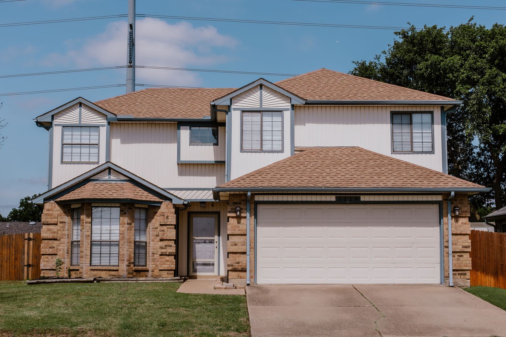 Arlington House: 5114 Creek Valley